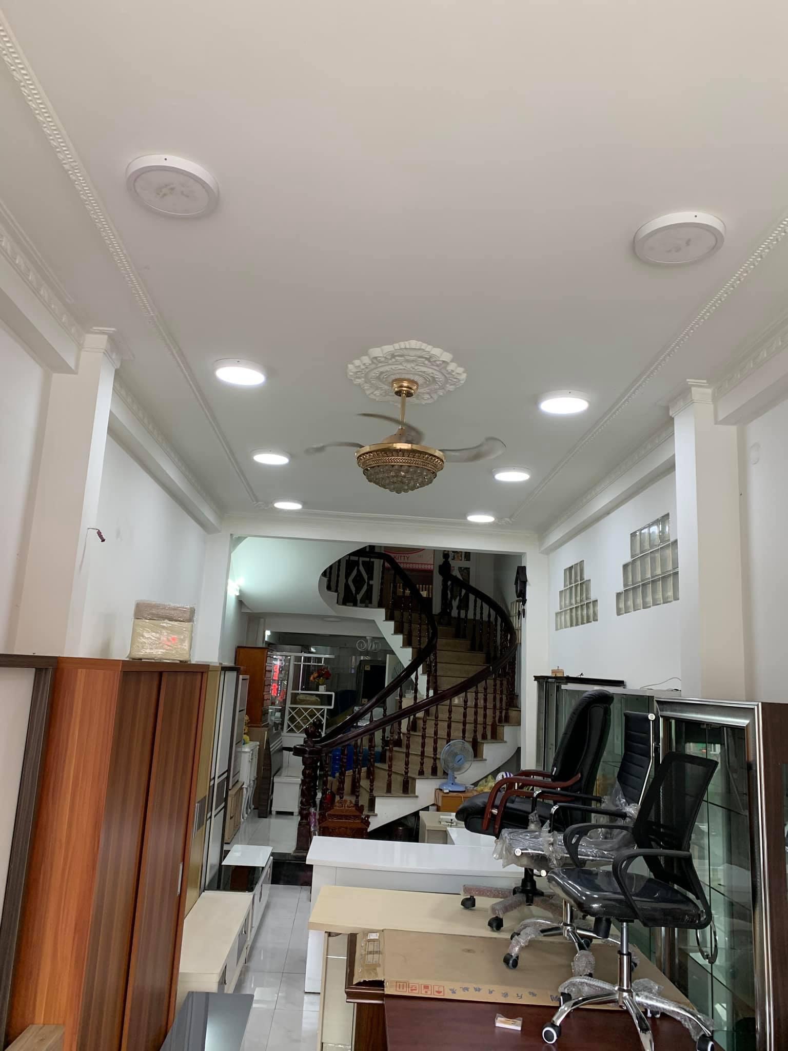 Bán nhà đường Bạch Đằng, phường 24, quận Bình Thạnh
