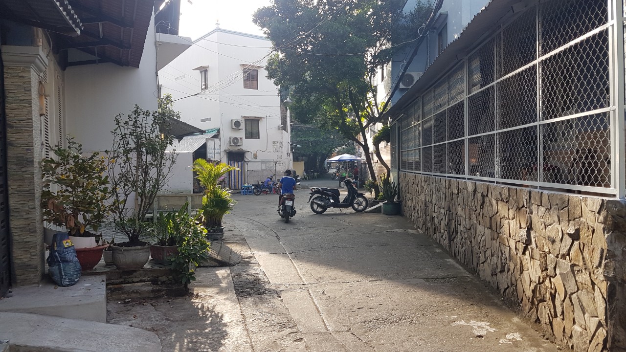 Bán nhà đường Cư Xá Phú Lâm B Quận 6
