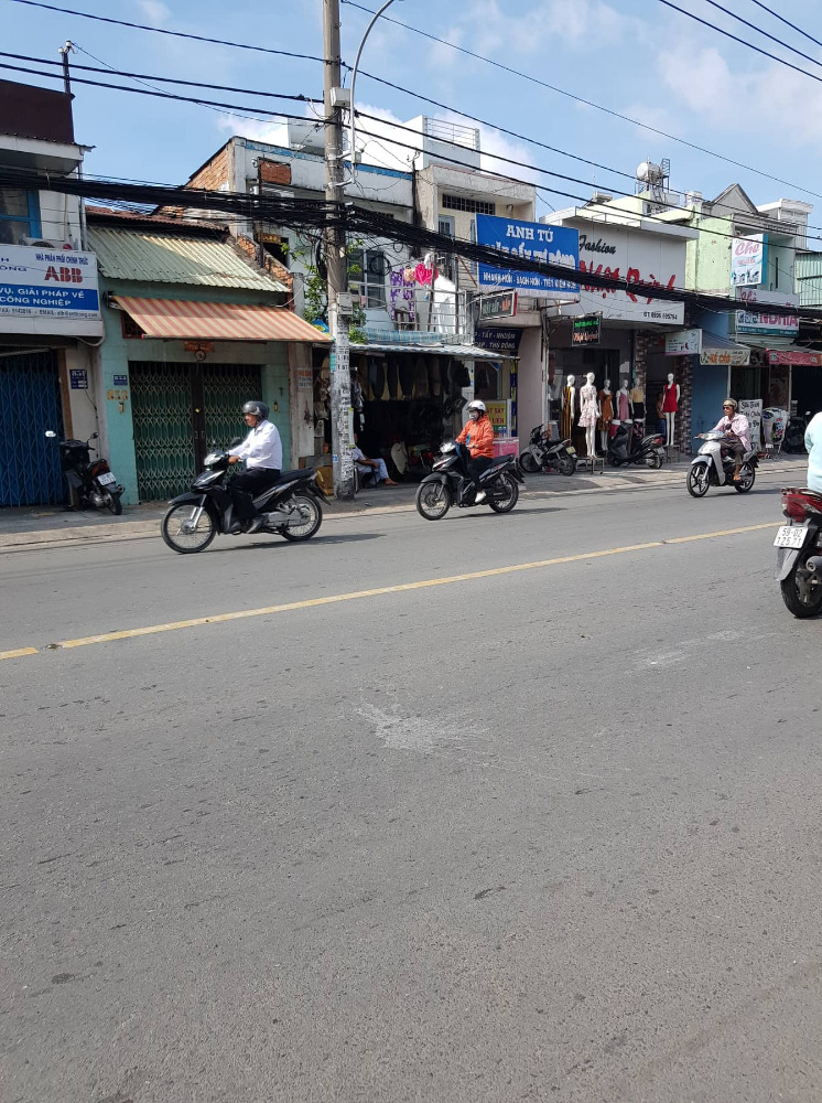 Bán nhà đường Hậu Giang, phường 12, Quận 6