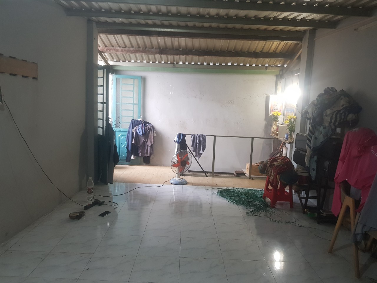 Bán nhà đường Khánh Hội Quận 4
