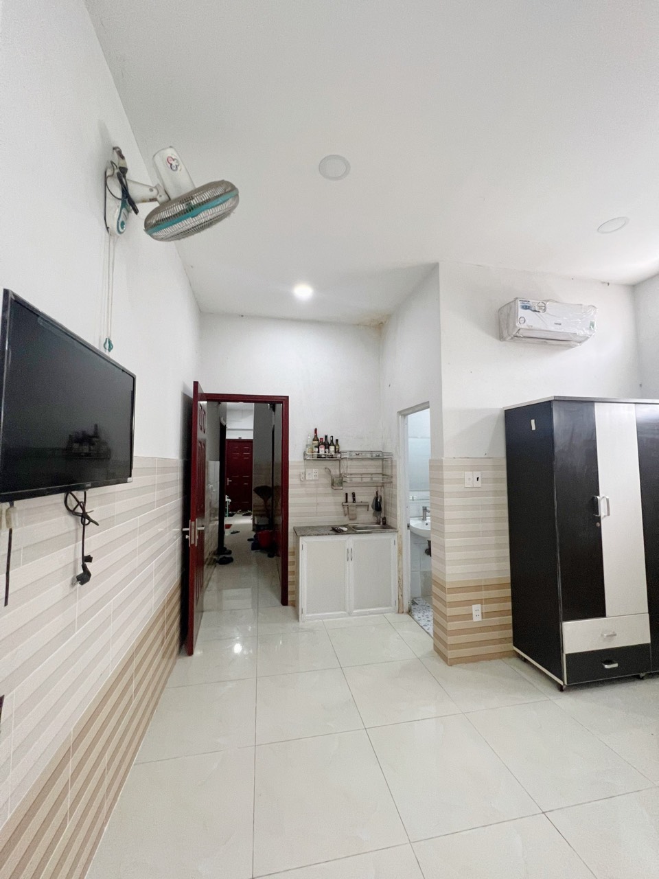 Bán nhà đường Nguyễn Bá Tòng, phường 11, quận Tân Bình
