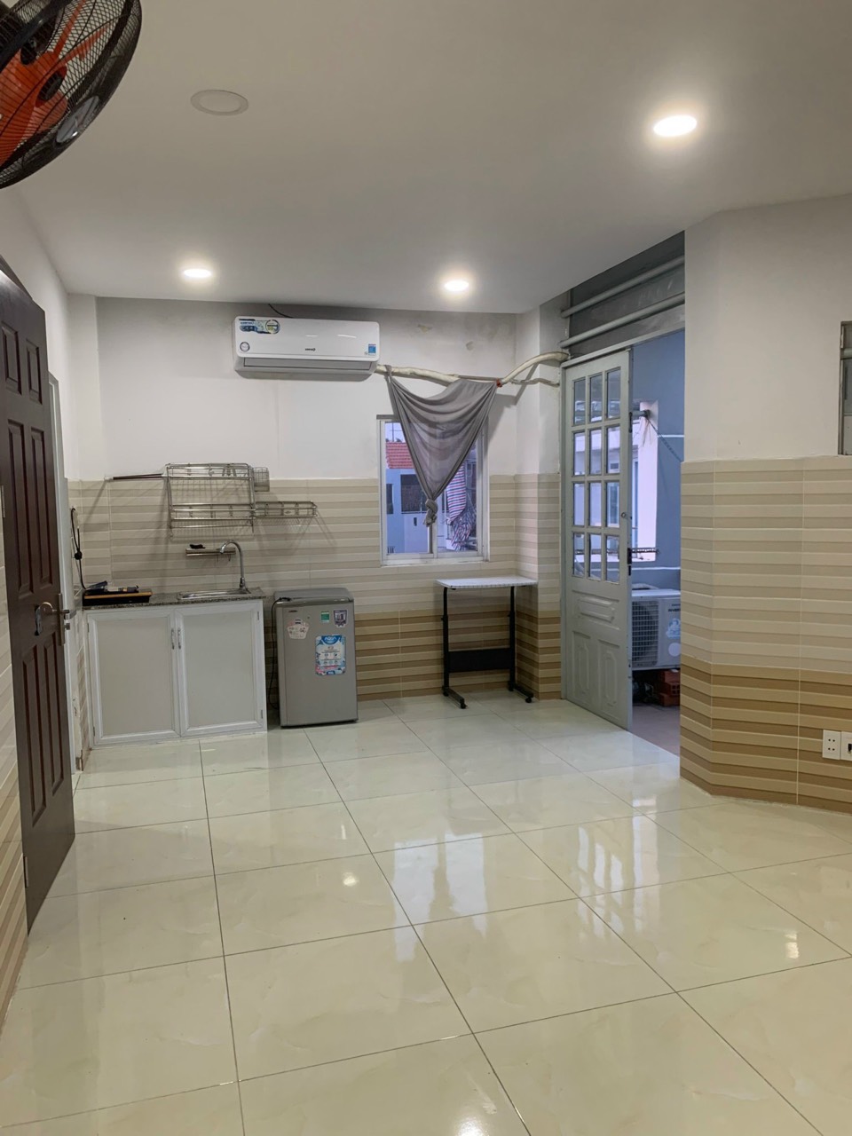 Bán nhà đường Nguyễn Bá Tòng quận Tân Bình