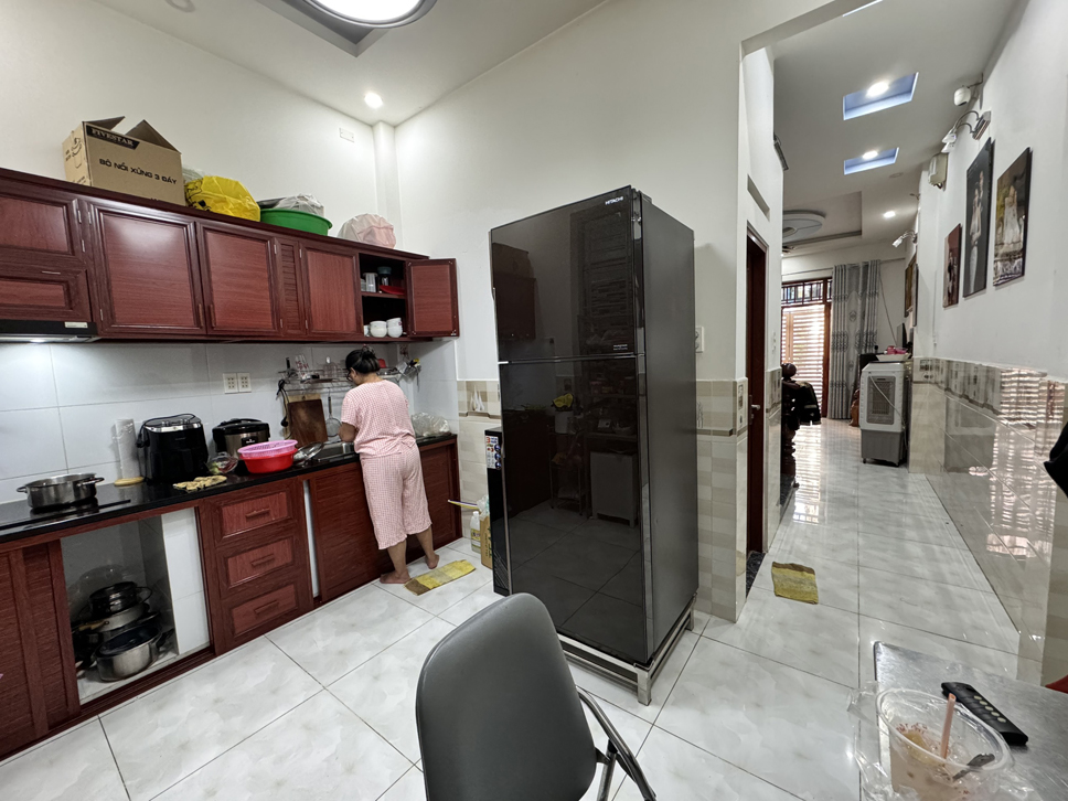 Bán nhà đường Nguyễn Bặc quận Tân Bình