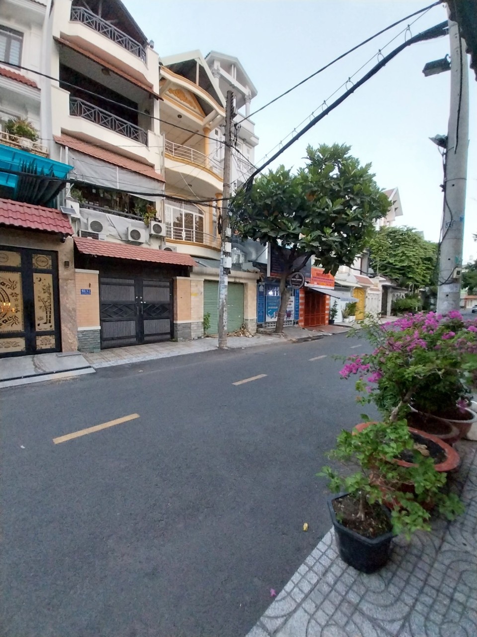 Bán nhà đường Phạm Huy Thông, phường 7, quận Gò Vấp