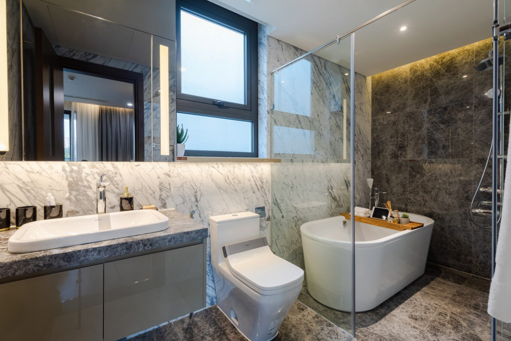 Bán nhà đường Phan Bội Châu Quận 1