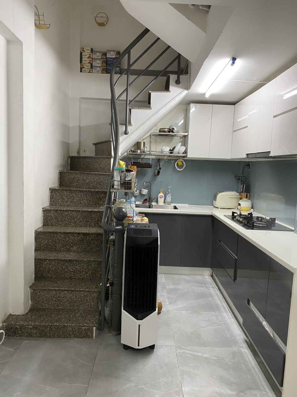 Bán nhà đường Phan Tây Hồ quận Phú Nhuận