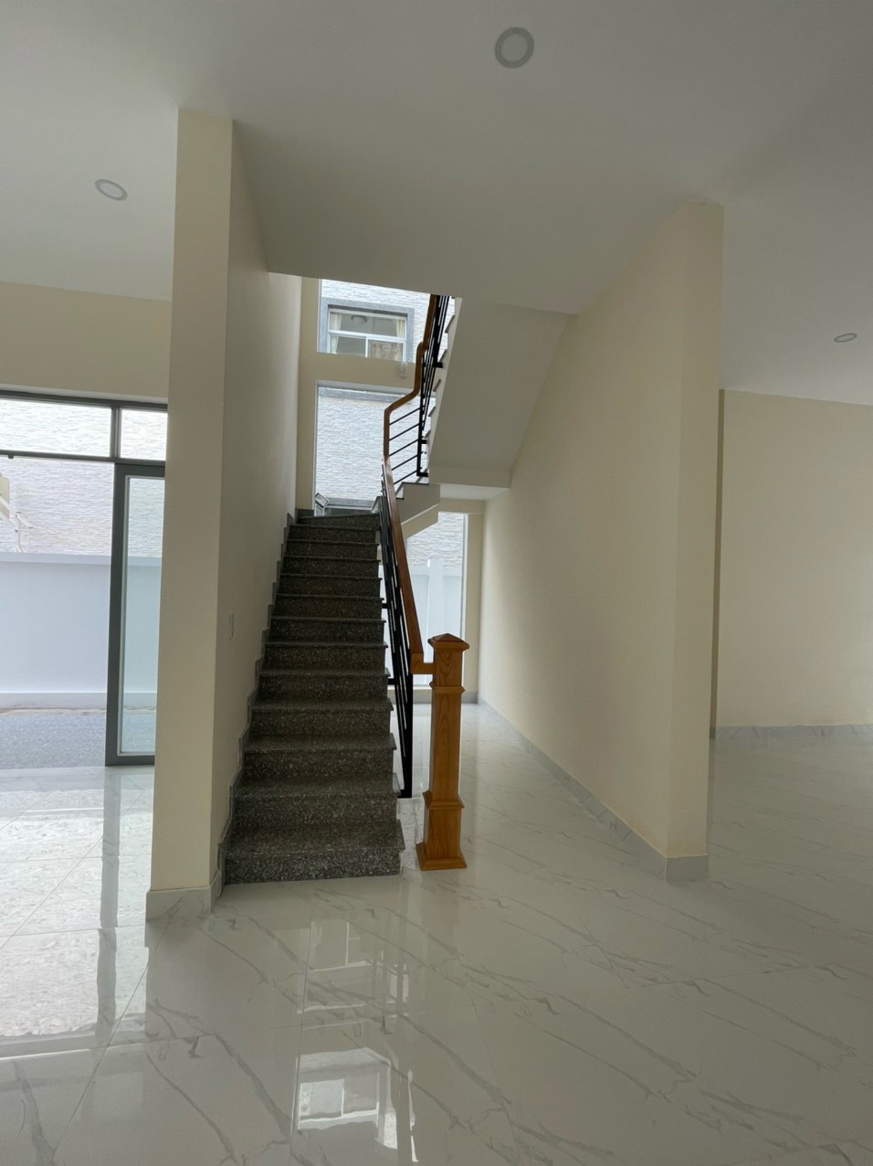 Bán nhà đường số 13B quận Bình Tân