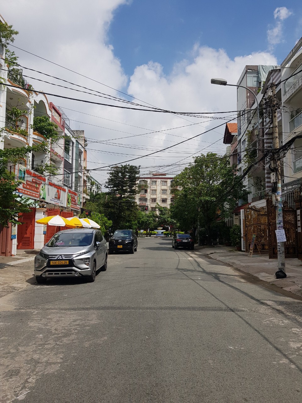 Bán nhà đường Trường Sơn Quận 10