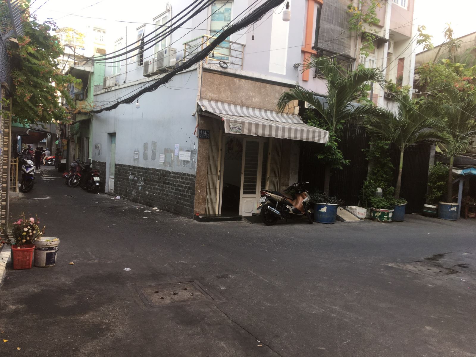 Bán nhà đường Đoàn Văn Bơ Quận 4