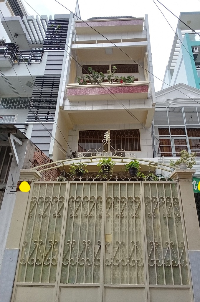 Bán nhà đường Dương Bá Trạc Quận 8