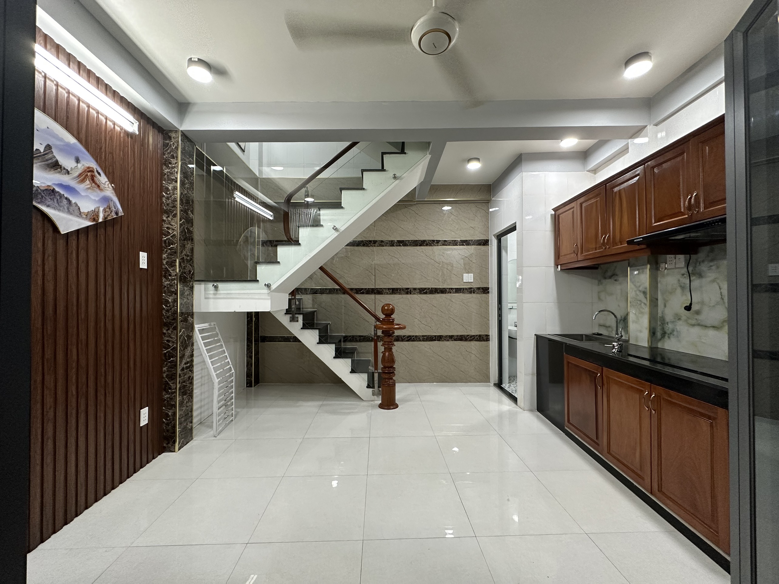Bán nhà đường Huỳnh Văn Bánh quận Phú Nhuận