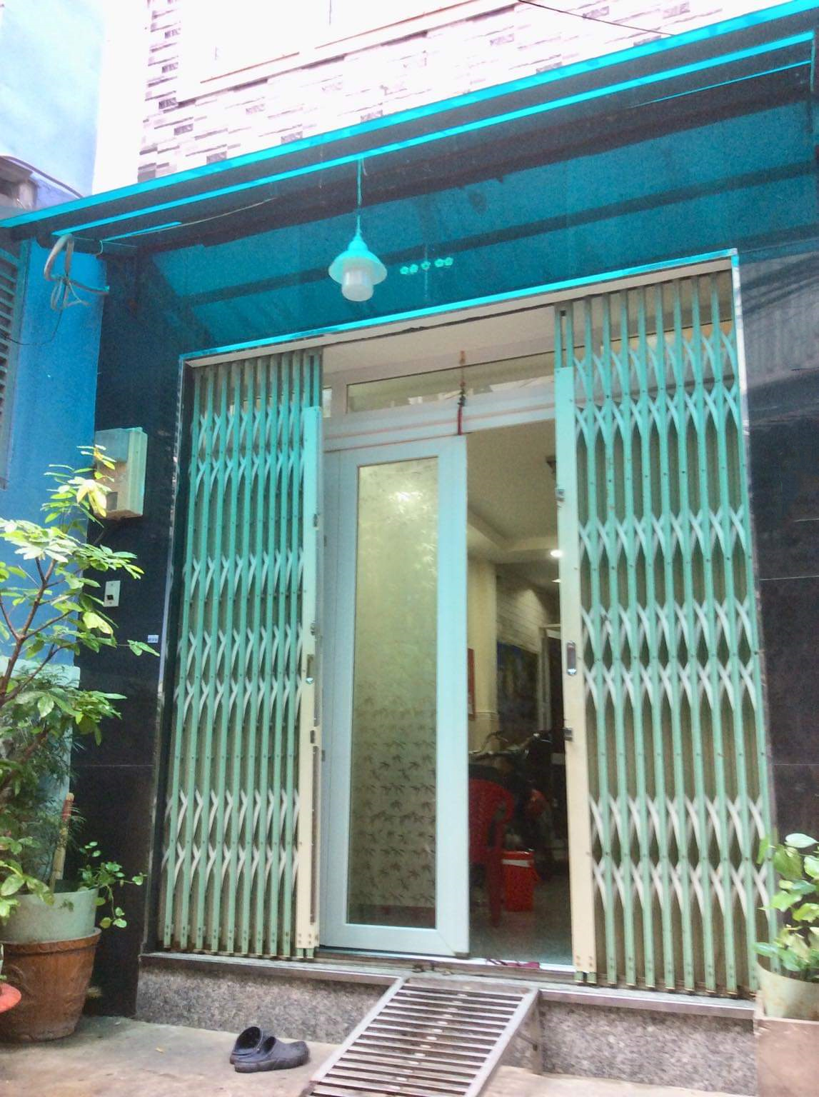 Bán nhà đường Lý Thái Tổ Quận 10