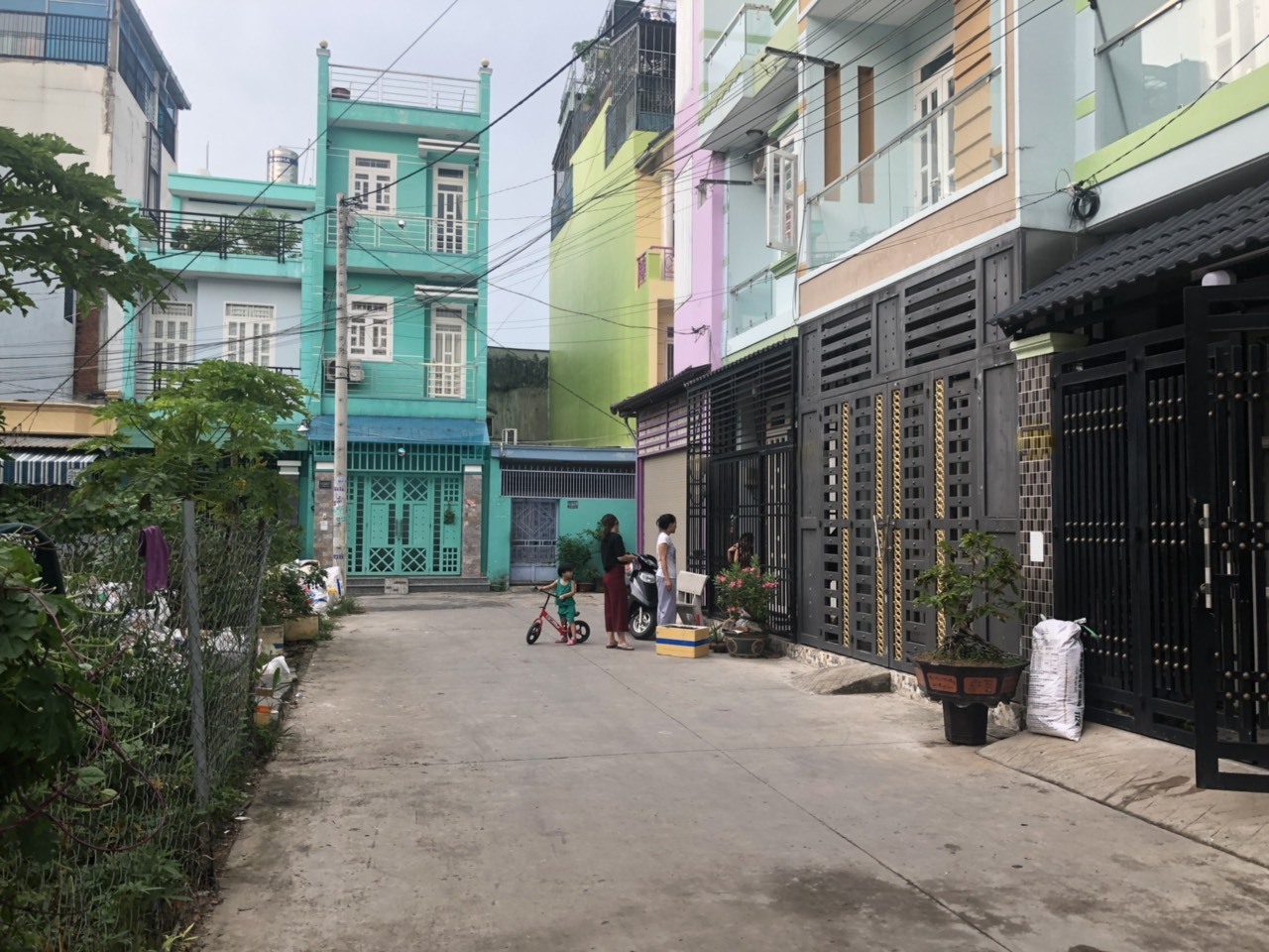 Bán nhà đường Lý Thánh Tông quận Tân Phú