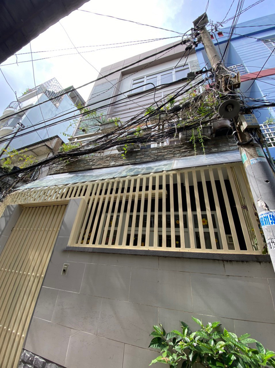 Bán nhà đường Nguyễn Trọng Tuyển quận Tân Bình