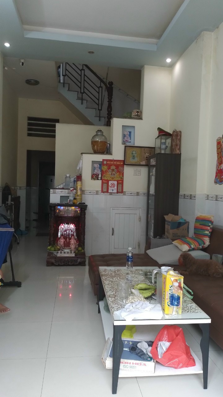 Bán nhà đường Phạm Phú Thứ Quận 6