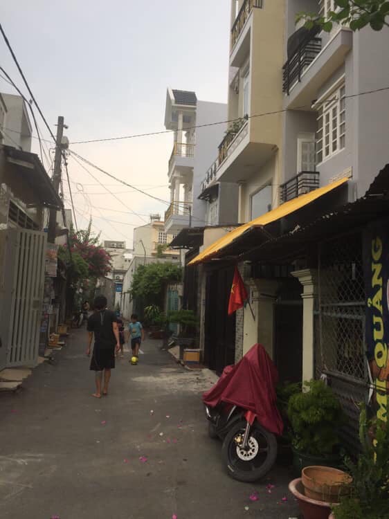 Bán nhà đường TCH10 Quận 12