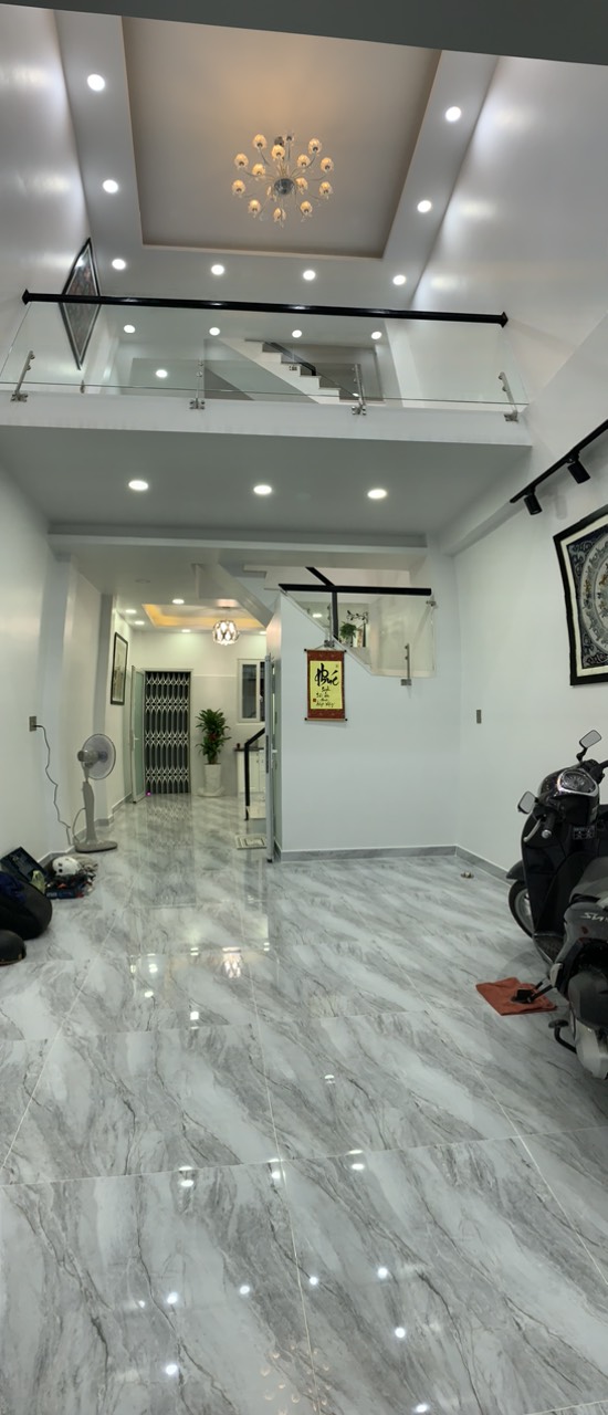 Bán nhà đường Trịnh Đình Trọng, phường Hòa Thạnh, quận Tân Phú