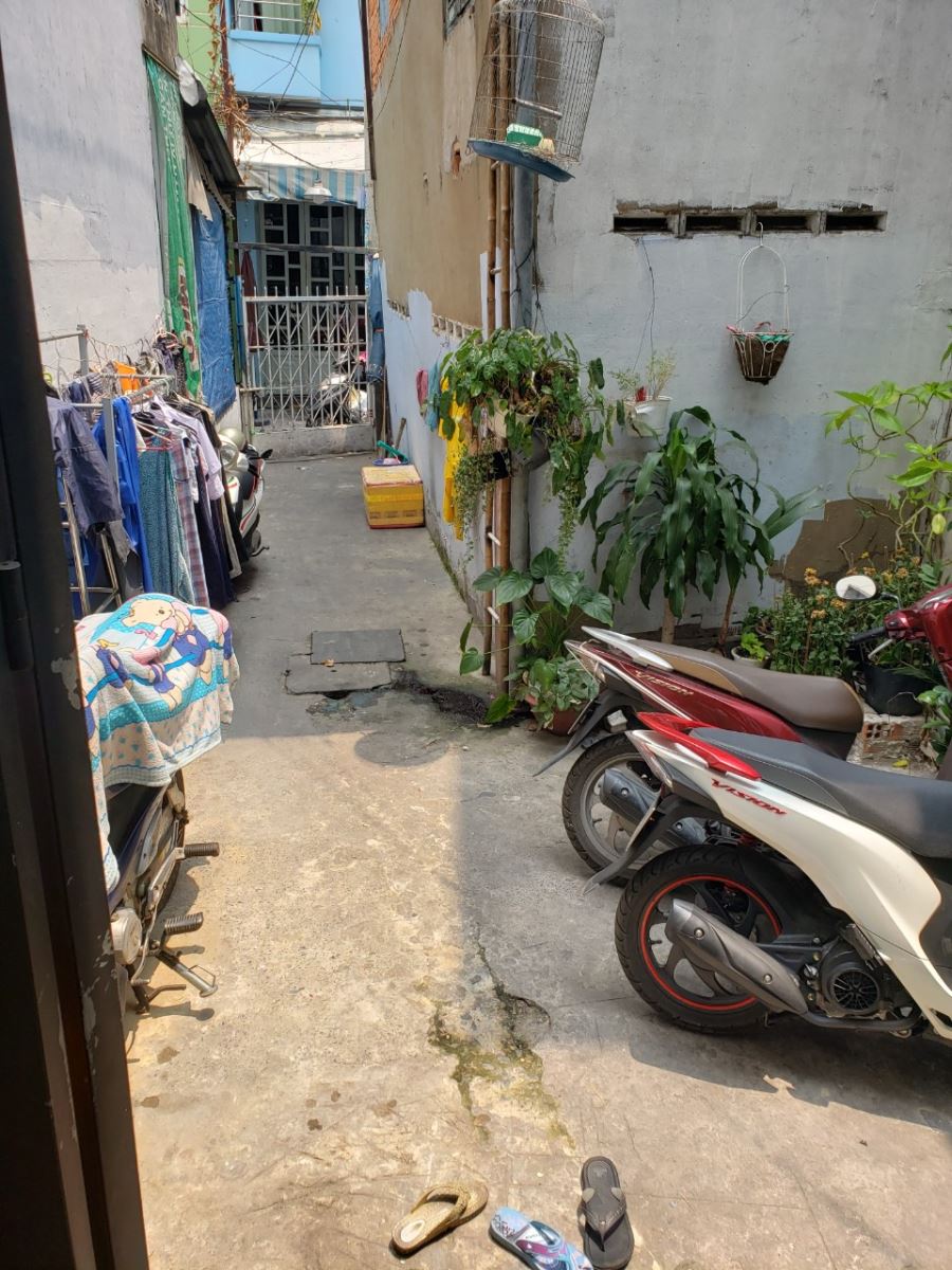 Bán nhà đường Trường Sa quận Bình Thạnh
