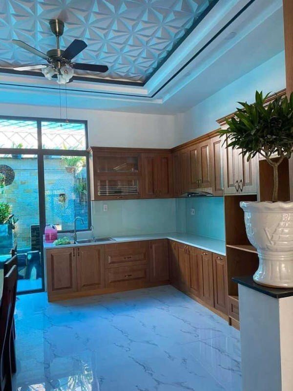 Bán nhà đường Huỳnh Tấn Phát Quận 7