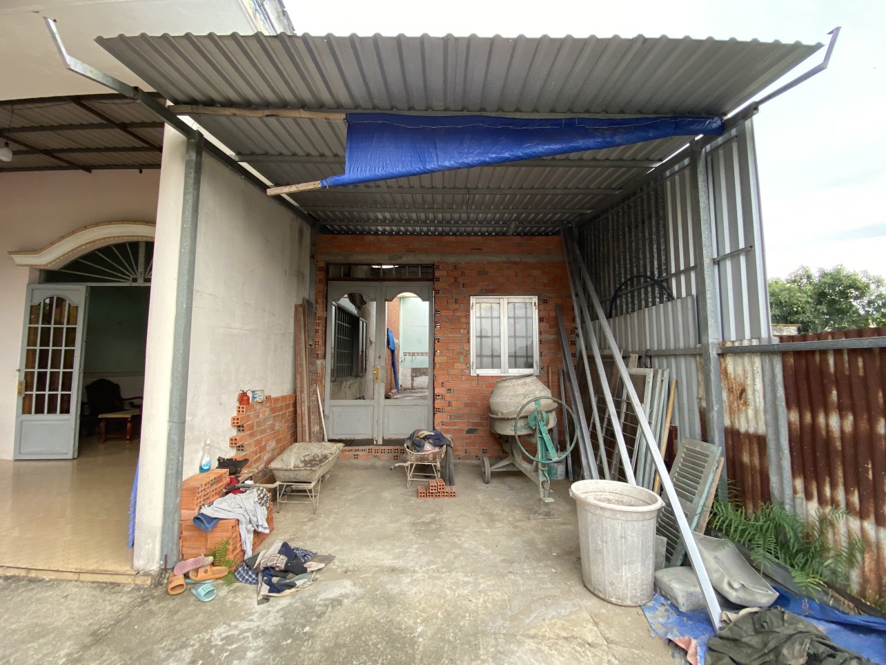 Bán nhà T10 huyện Bình Chánh