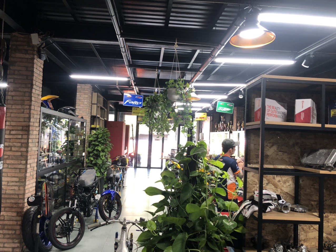 Bán nhà đường Hồ Học Lãm quận Bình Tân