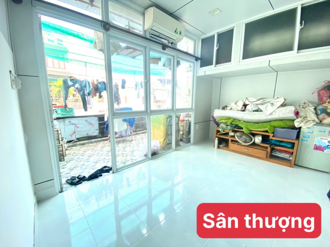 Bán nhà đường Nguyễn Thượng Hiền Quận 3