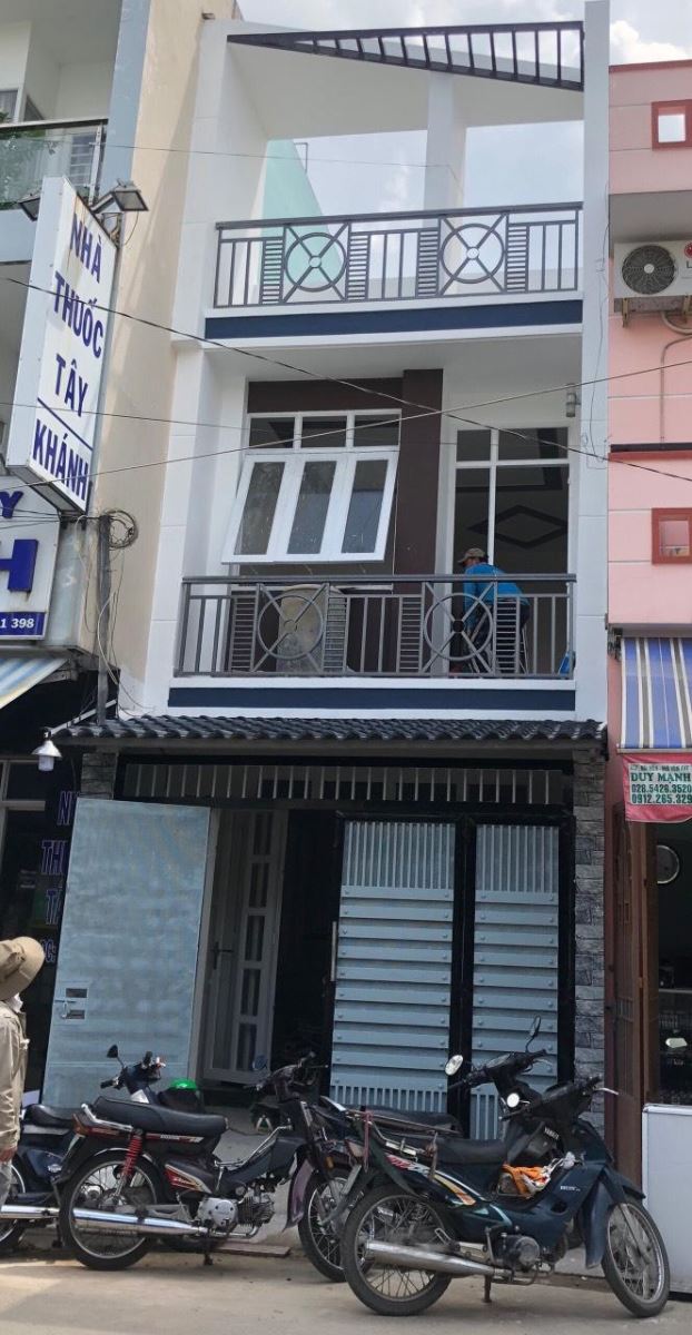 Bán nhà đường số 11, phường Bình Hưng Hòa, quận Bình Tân
