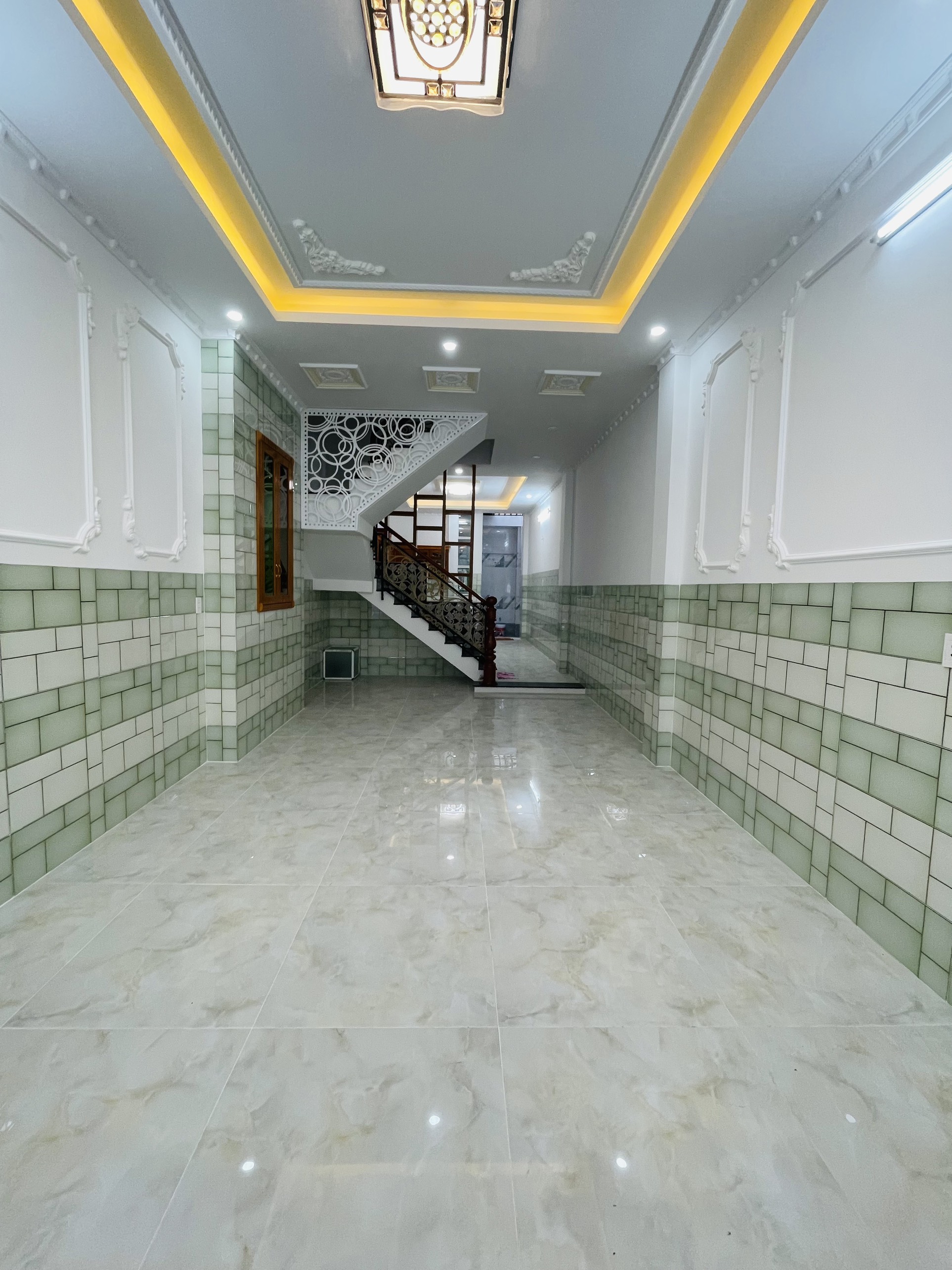 Bán nhà đường số 44, phường 10, Quận 6