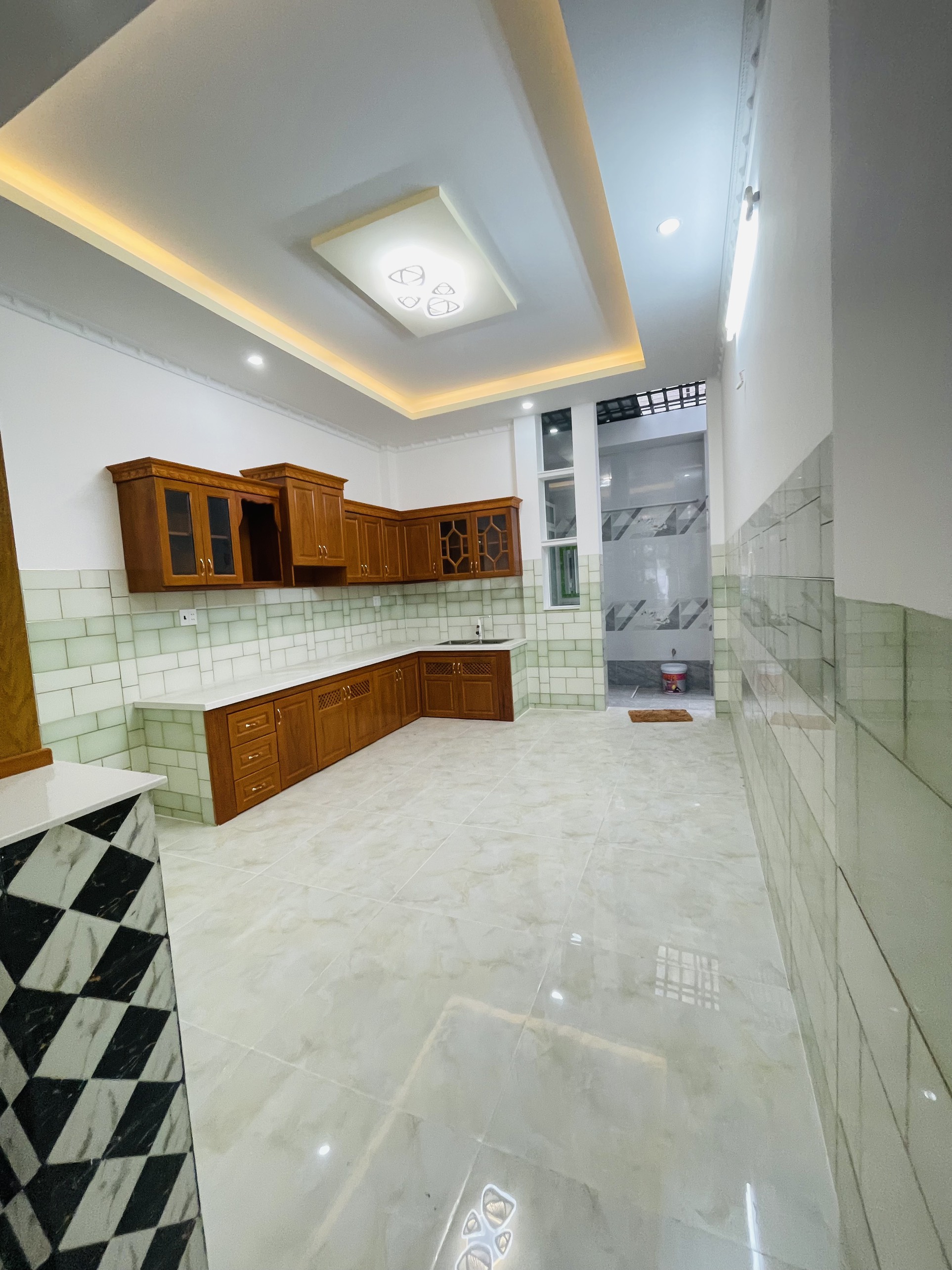 Bán nhà đường số 44 Quận 6