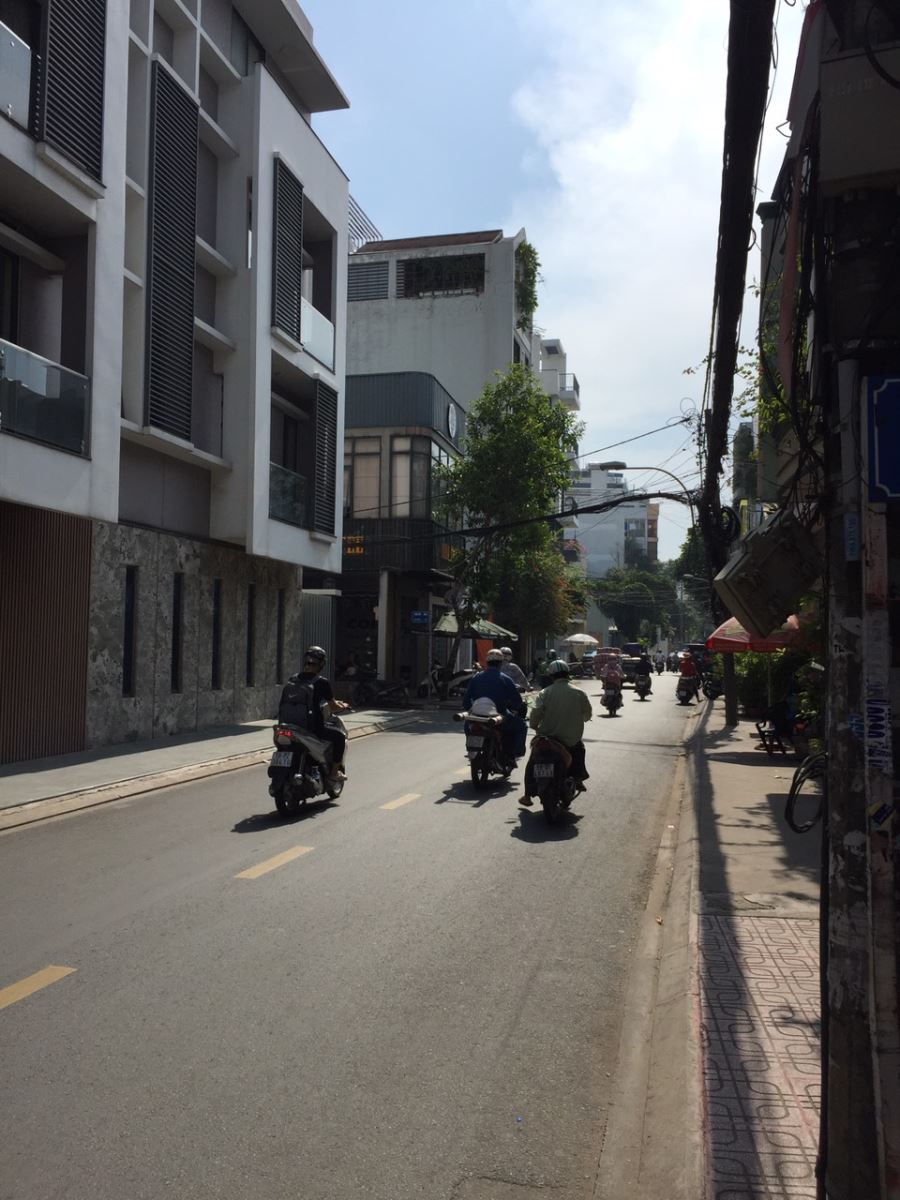 Bán nhà đường Tân Hải quận Tân Bình
