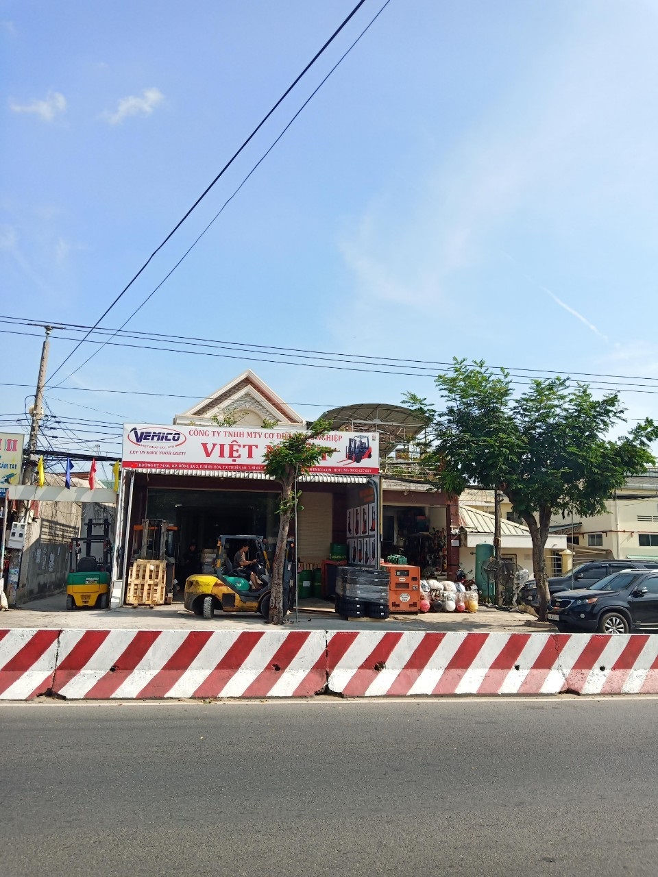 Bán nhà đường DT743C, Thành phố Thuận An, tỉnh Bình Dương