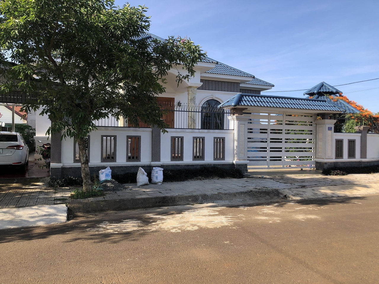 Bán nhà thị trấn Lộc Thắng, Huyện Bảo Lâm, tỉnh Lâm Đồng
