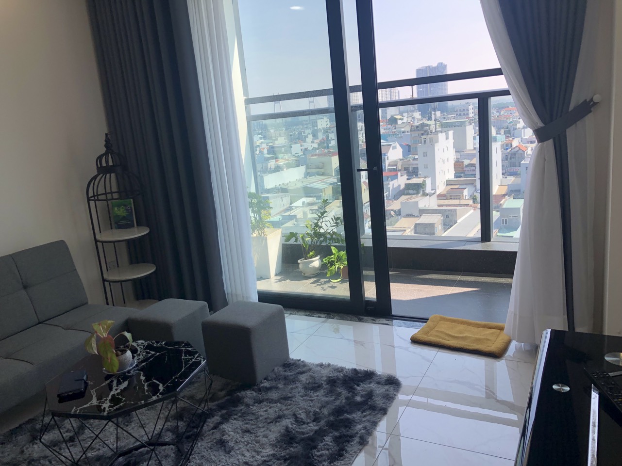 Bán căn hộ chung cư Sunshine Sky City Quận 7