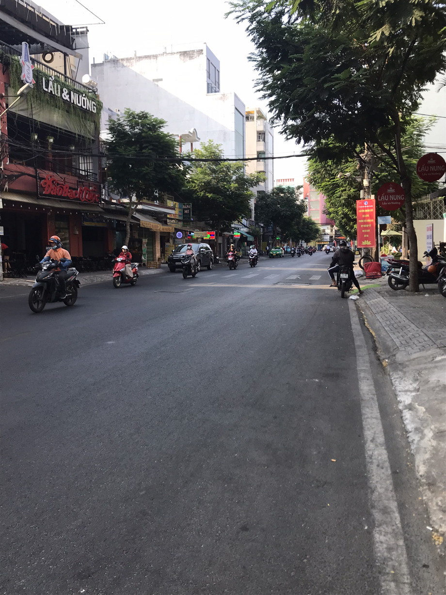 Cho thuê mặt bằng đường Trương Công Định quận Tân Bình