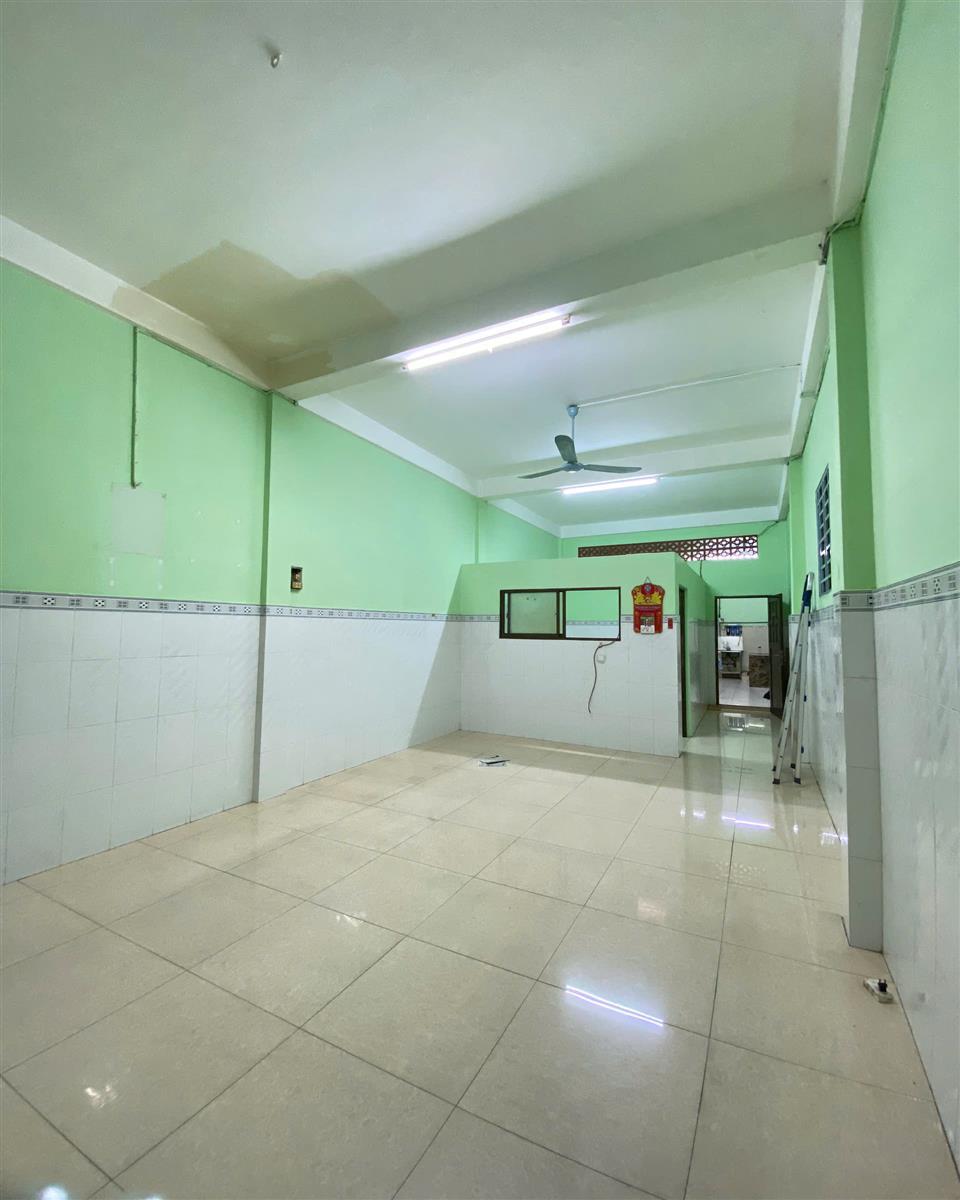 Cho thuê nhà đường Hồng Bàng Quận 6
