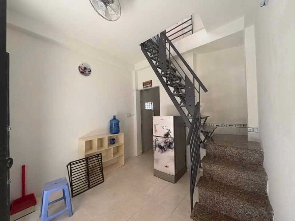 Cho thuê nhà đường Thành Thái Quận 10