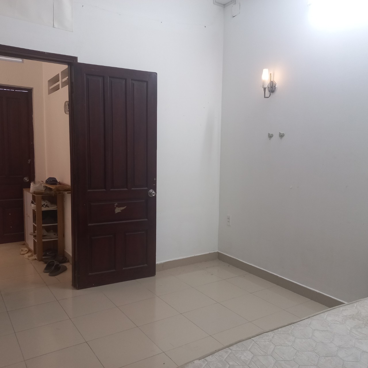 Cho thuê phòng trọ đường Hoa Cau, quận Phú Nhuận