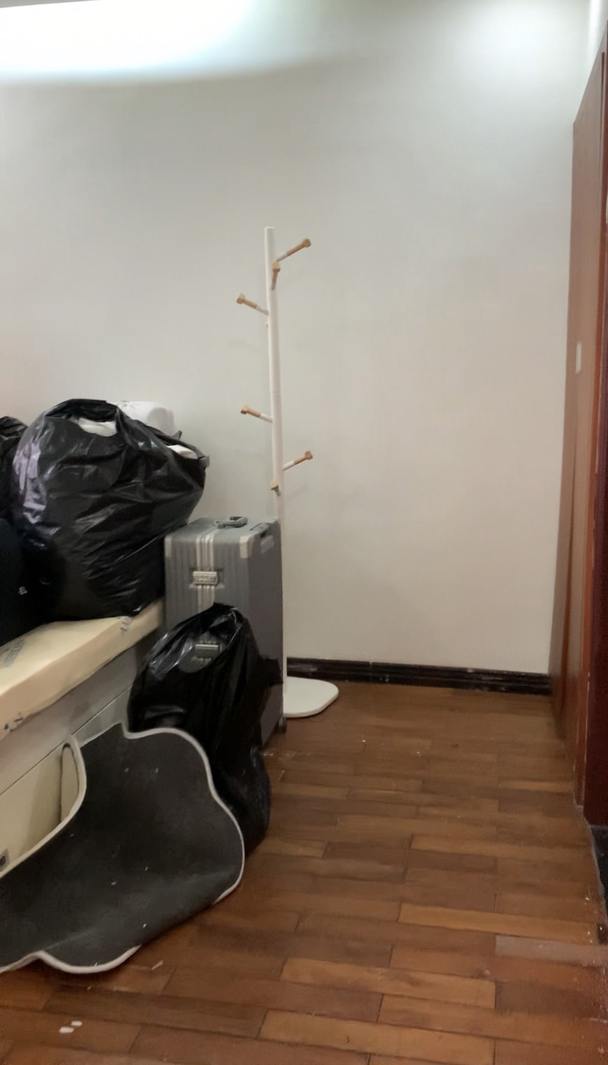 Bán căn hộ chung cư 1A-1B Nguyễn Đình Chiểu Quận 1